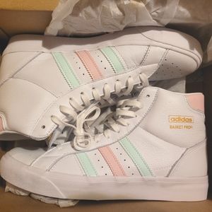 Brand NEW Adidas